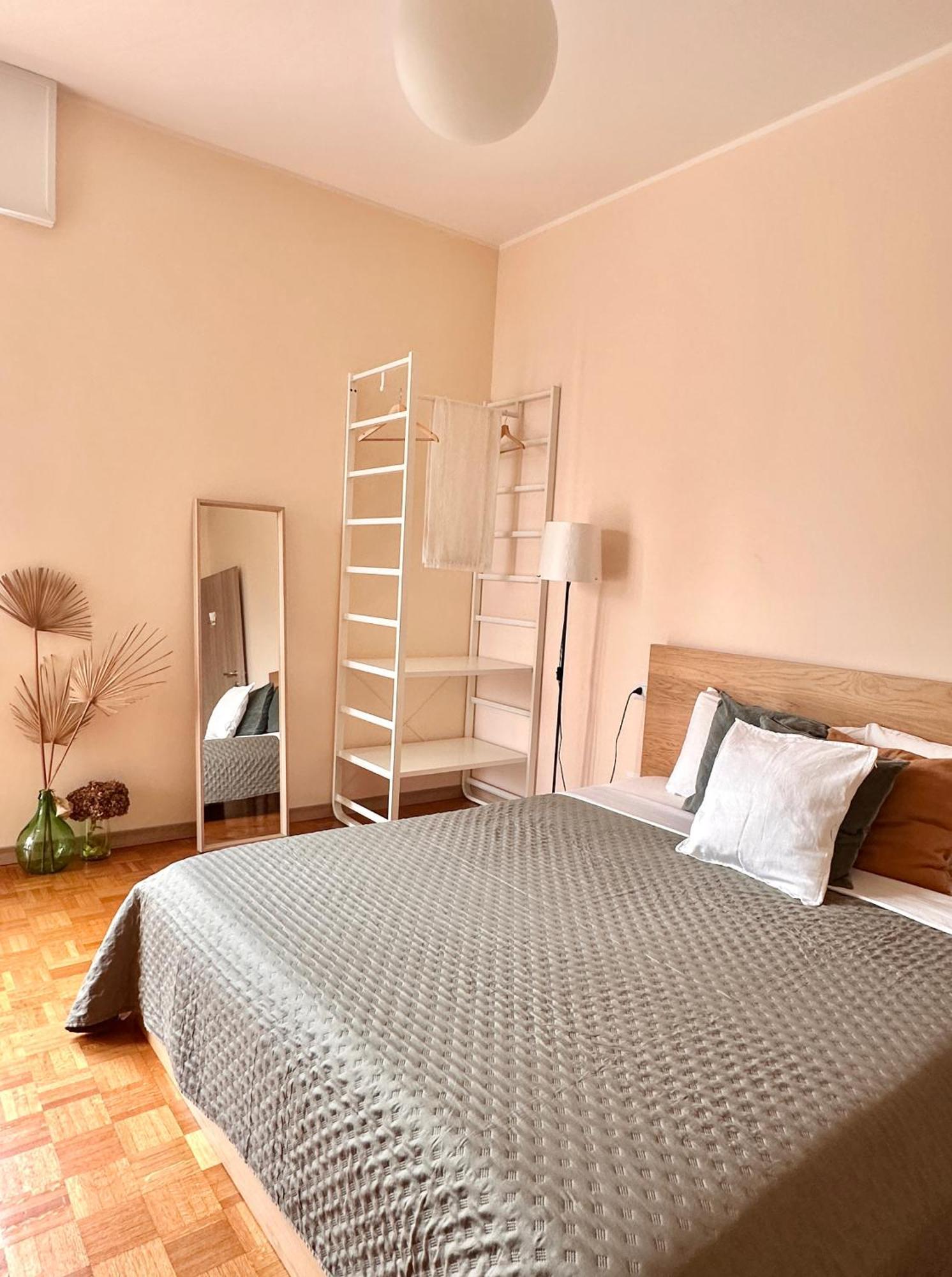 Casa Ling -Ac - Parking-2Bathrooms Como Buitenkant foto